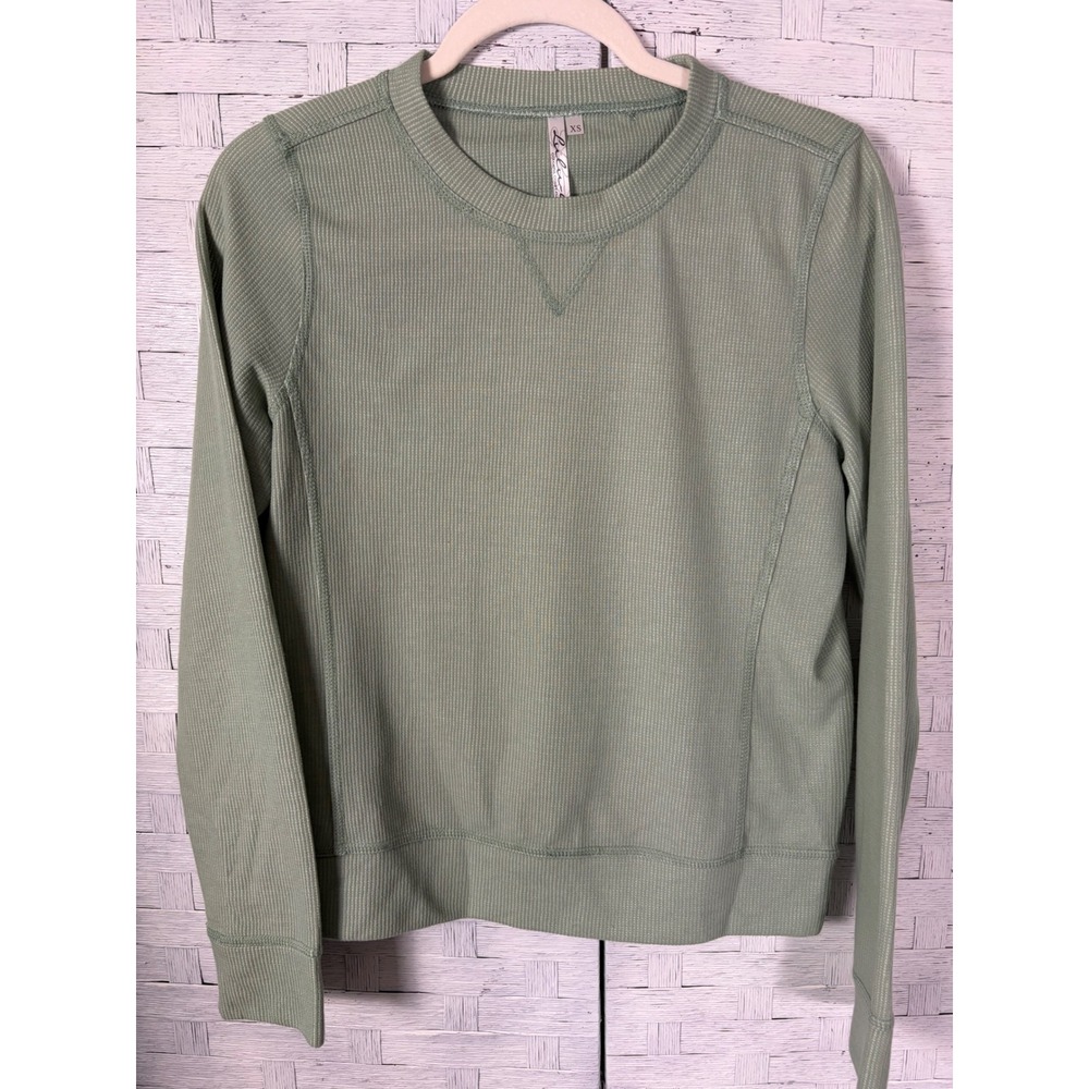 Lulu-B Womens Top Sage Green Waffle Knit Thermal Long Sleeve Crewneck Cozycore